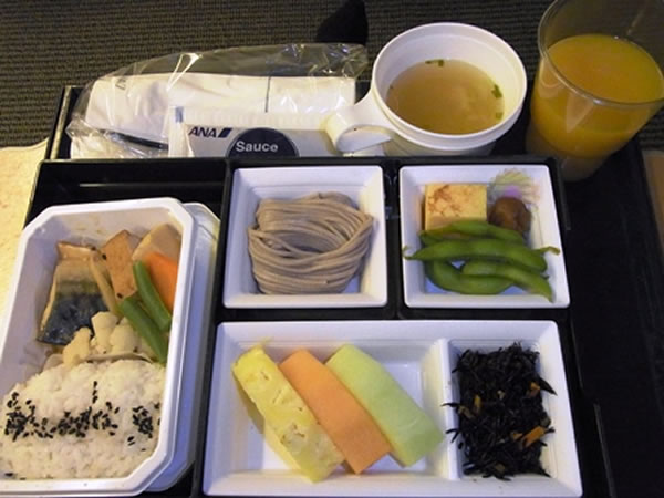 2013年9月 全日空 / ANA NH105 機内食