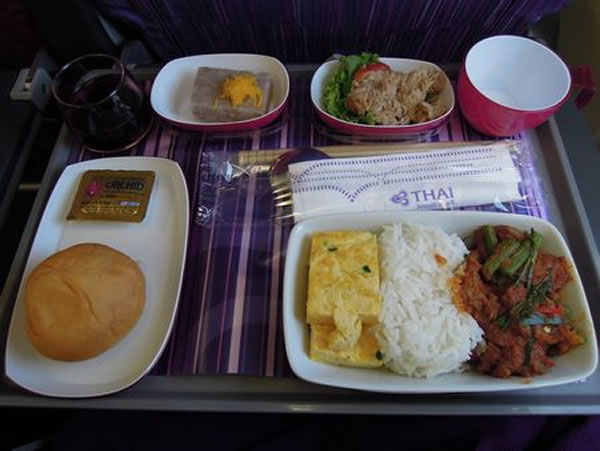 2011年5月 タイ国際航空 TG660 機内食