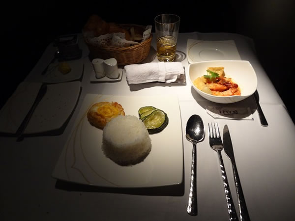 2013年4月 タイ国際航空 TG661 機内食