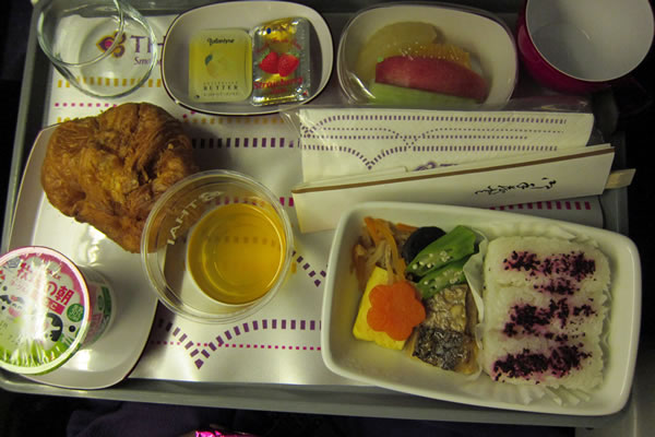 2013年7月 タイ国際航空 TG661 機内食