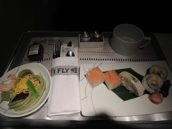 2013年10月 タイ国際航空 TG661 機内食