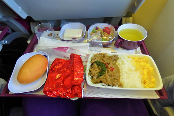 2015年9月 タイ国際航空 TG683 機内食