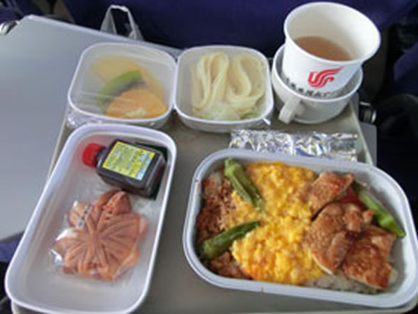 2011年12月 中国国際航空 / エアチャイナ CA182 機内食