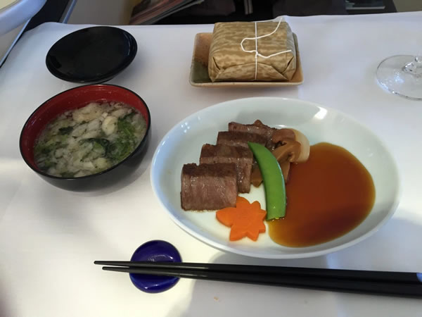 2015年10月 ルフトハンザドイツ航空 LH717 機内食