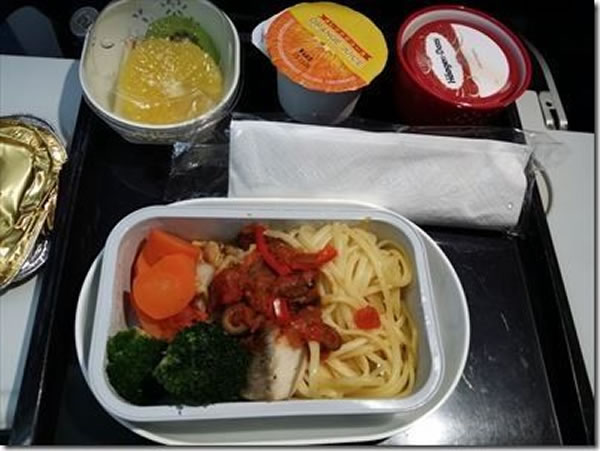 2014年10月 香港ドラゴン航空 KA397 機内食