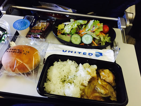 2015年1月 ユナイテッド航空 UA876 機内食