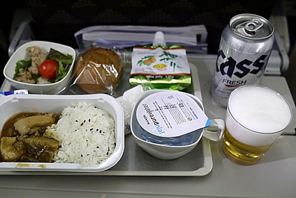 2015年12月 大韓航空 KE2710 機内食