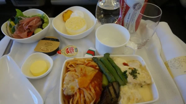 2016年4月 アシアナ航空 OZ1045 機内食