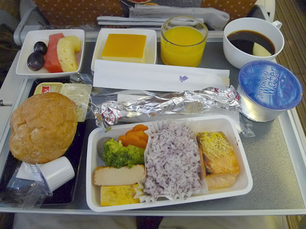 2016年3月 シンガポール航空 SQ632 機内食