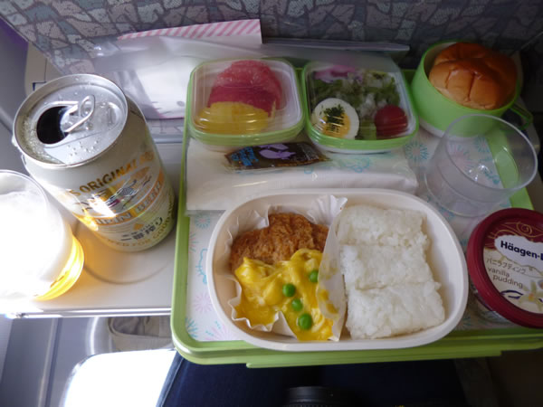 2012年8月 エバー航空 BR189 機内食