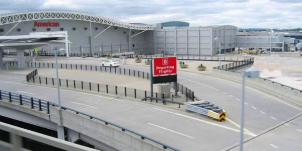 JFK空港 ターミナル8