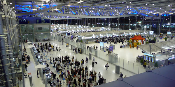 バンコク スワンナプーム空港 出発ターミナル