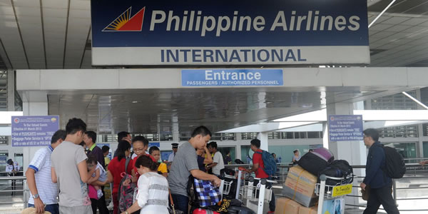マニラ ニノイ アキノ国際空港 フィリピン航空