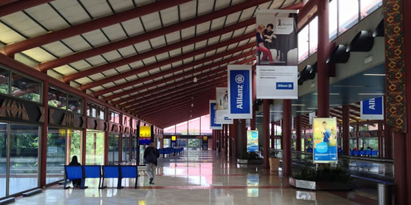 ジャカルタ スカルノハッタ国際空港 ターミナル